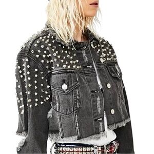 Azalea Wang Studded Grey Denim Jean Cropped Jacket‎